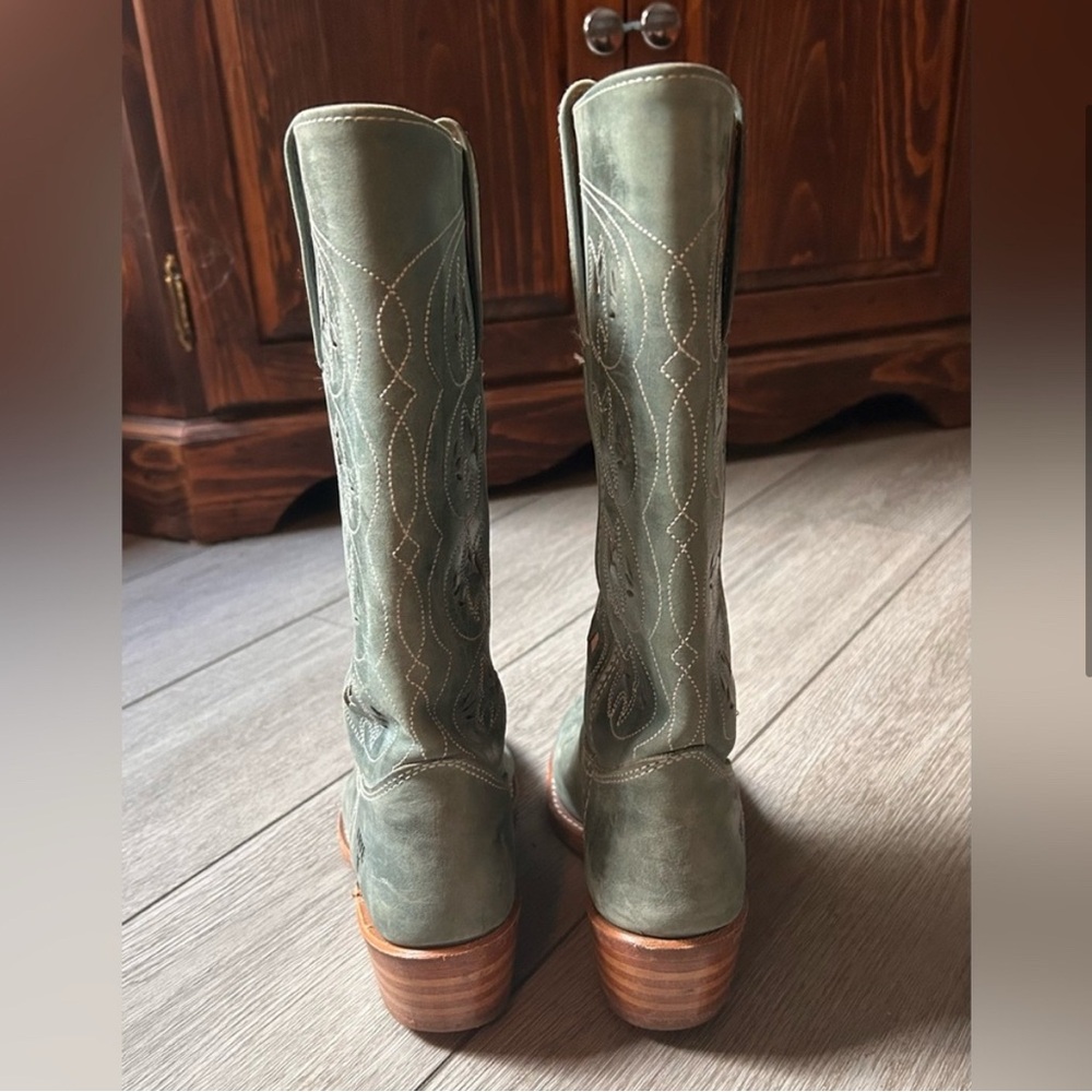 Vintage Frye Leather Boots - Picture 4 of 7